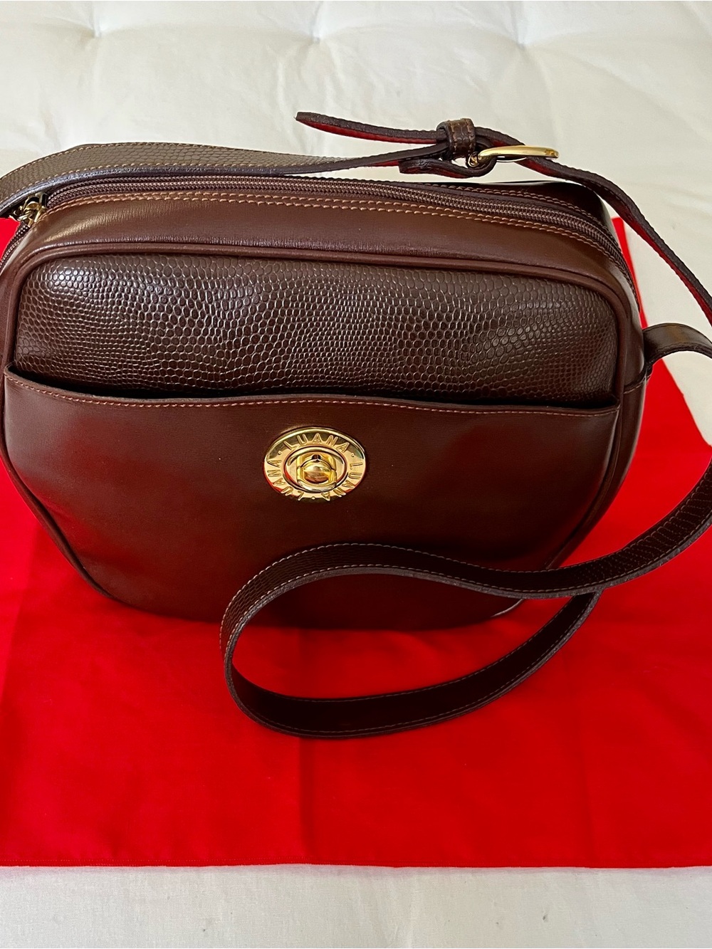 Luana. Italy Brown Leather Shoulder or Crossbody Bag - NEW